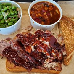 Oklahoma Joe's - Elkhorn - Two meat meal with green beans and baked beans