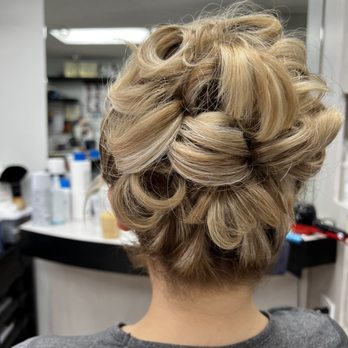 Vicky’s Hair Salon - Hair Stylists Near Me - Orange, California Vicky’s Hair Salon - Hair Stylists Near Me - Orange, California