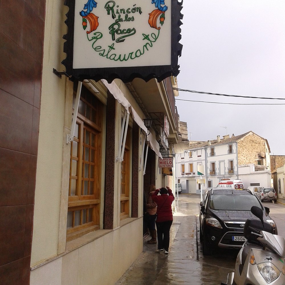 The 10 Best Places near Calles, Valencia - Last Updated December 2025 - Yelp