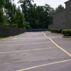 Armory Road Self Storage - Wide aisles for easy access.
