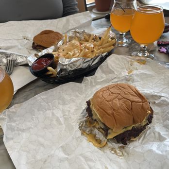 Bar Arbolada - Double cheeseburger - Bars Near Me - Oklahoma City, Oklahoma