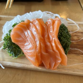 Akino - Sushi Bars Near Me - Elmhurst, New York