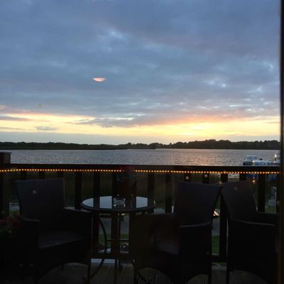 Wineport Lodge by null
