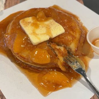 Gochas Breakfast Bar | Cascade - Peach cobbler pancakes - Wine Bars Near Me - Atlanta, Georgia Gochas Breakfast Bar | Cascade - Peach cobbler pancakes - Wine Bars Near Me - Atlanta, Georgia