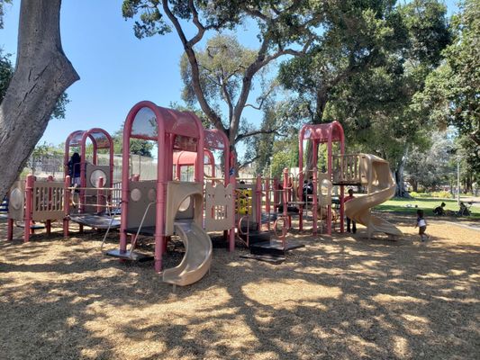 Lincoln Park 36 Photos 20 Reviews Parks 1450 High St Alameda Ca United States Phone Number Yelp