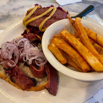 Perly's - Jewish Sailor - Delis Near Me - Richmond, Virginia