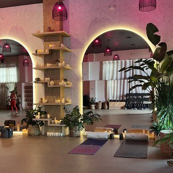Jungle - Yoga Near Me - Dallas, Texas Jungle - Yoga Near Me - Dallas, Texas
