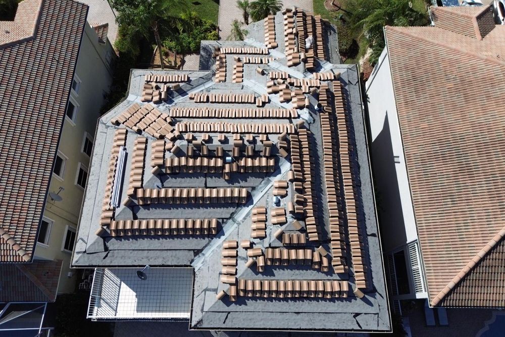 Slide of Pasat Roofing & Solar