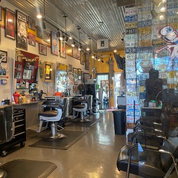 The Chop Shop Closed 274 Photos 375 Reviews Barbers 21908 Ventura Blvd Woodland Hills Ca Phone Number