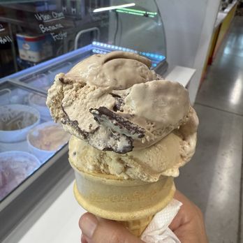 CHILL Ice Creamery - Small split scoop on a cake cone - Ice Cream & Frozen Yogurt Near Me - Hershey, Pennsylvania