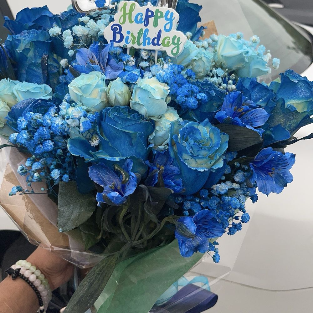 Big Y at Fresh Acres - The best birthday bouquet ! - Grocery Near Me - Springfield, Massachusetts
