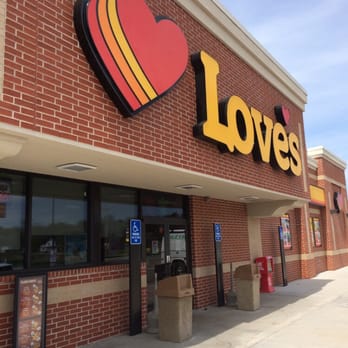 Love's Travel Stop - Gas Stations Near Me - Bloomsdale, Missouri Love's Travel Stop - Gas Stations Near Me - Bloomsdale, Missouri