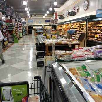 Harris Teeter - Grocery Near Me - Raleigh, North Carolina