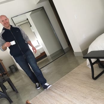 Hotel G - That mirror tho. - Hotels Near Me - San Francisco, California