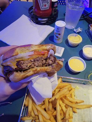 Kush at Clevelander Sports Bar by null