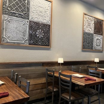 Ocado Restaurant - Indoor seating. - Vegan Near Me - Sherman Oaks, California