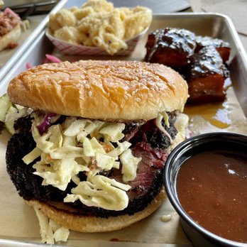 Interstellar BBQ - Barbeque Near Me - Austin, Texas