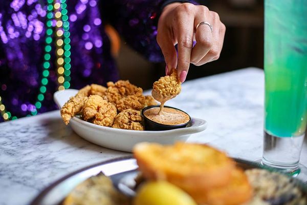 Royal House Oyster Bar by null