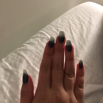 Boston's Nails & Spa - Ombre Nails by Mimi - Waxing Near Me - Boston, Massachusetts