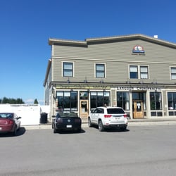 Prairie Grounds Coffee House - The outside
