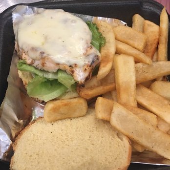 forchetta - Chicken Sandwich- juicy and flavorful - Italian Near Me - Charlotte, North Carolina