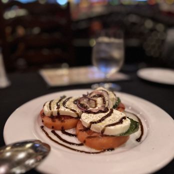 THE BOOTLEGGER ITALIAN BISTRO - 2058 Photos & 1820 Reviews - 7700 Las ...