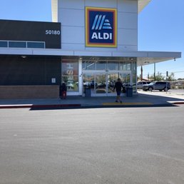 ALDI - the front of the aldi store - outside, shows storefront - Grocery Near Me - Coachella, California