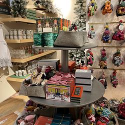Anthropologie - Ornaments