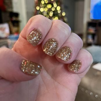 Daisy Nails & Spa - Nail Salons Near Me - Denver, North Carolina