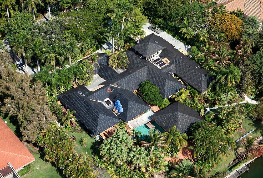 Slide of Sean Lilly Al Springer Roofing