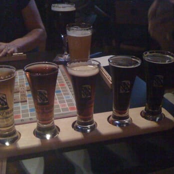 The Bad Apple - Beer flight at the bad apple. - Burgers Near Me - Chicago, Illinois