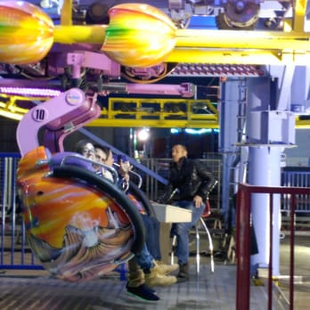 Feria de Atracciones - Montaña Rusa - Pubs Near Me - Valencia, V Feria de Atracciones - Montaña Rusa - Pubs Near Me - Valencia, V