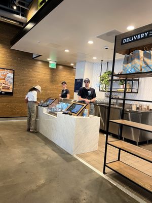 Mendocino Farms by null