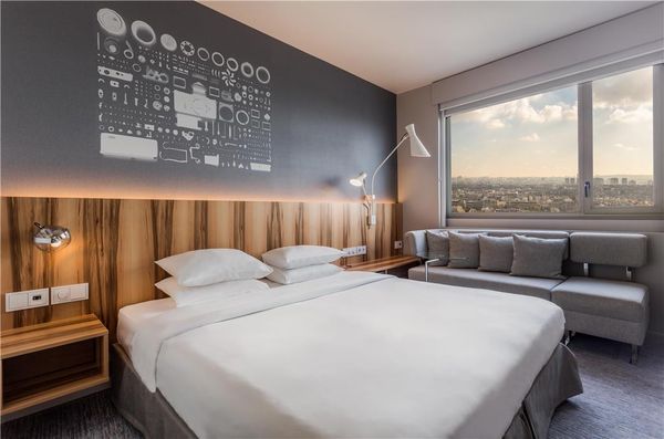 Hyatt Regency Paris Étoile by null
