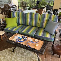 Palm Casual Patio Furniture - Pardon my mess, look at the sofa!