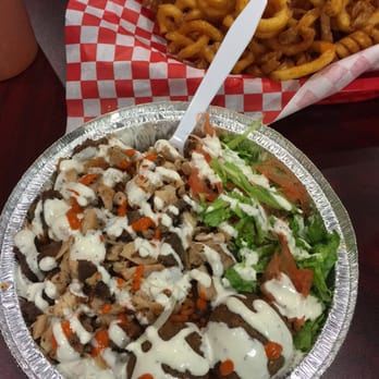 New York Eats - Mix plate with chicken gyro and falafel - Mediterranean Near Me - Arlington, Texas