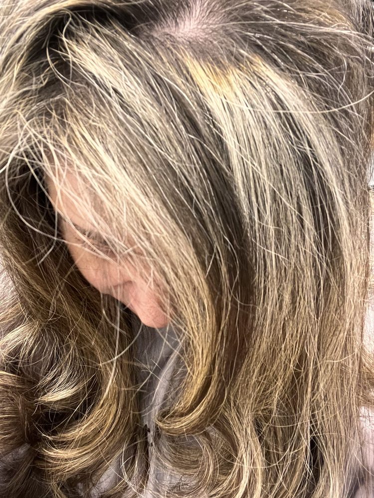 ARTISTIC CUTTERS SALON & DAY SPA Updated August 2024 15 Photos & 18