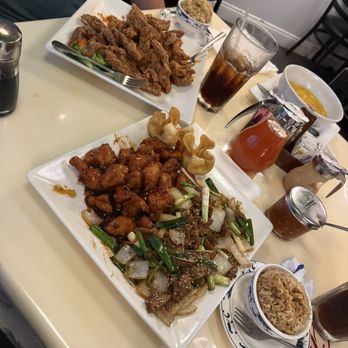 China Inn - General Tso's chicken, Mongolian Beef, sesame beef - Chinese Near Me - San Antonio, Texas