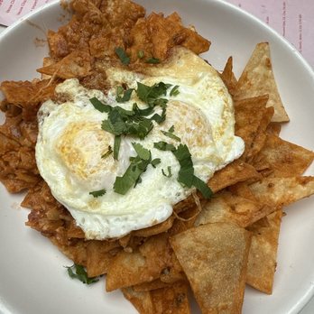 26 Beach Restaurant - Chilaquiles rojo - New American Near Me - Venice, California