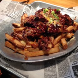 Big Dog's BBQ - Pork poutine