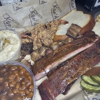 Kue'd Smokehouse - 3 meat plate, Ribs, pork, burnt ends, beans, mac - Smokehouse Near Me - Waukee, Iowa