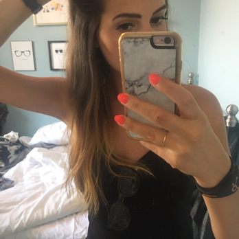 Evie Salon Studio - How my hair dries now after the treatment - Hair Salons Near Me - Somerville, Massachusetts