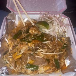 Pad Thai with Duck Pad Thai with Duck