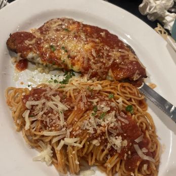 Galazio Restaurant - Chicken Parmigiana - Mediterranean Near Me - La Plata, Maryland