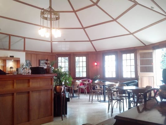 Baburizza Palace by null