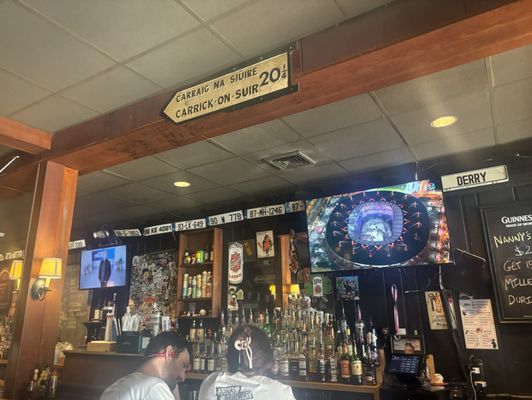 Nanny O'Brien's by null