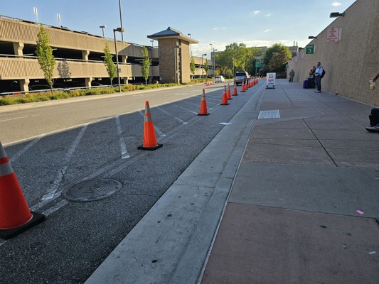 McGhee Tyson Airport by null