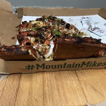 Mountain Mike's Pizza - Nearly burned crust. - Chicken Wings Near Me - Tucson, Arizona