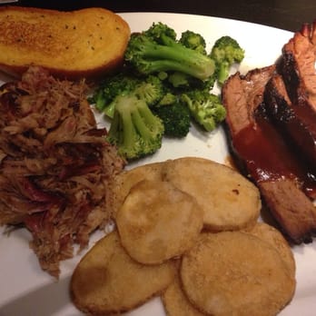 Smokey Bones Woodbridge - Double combo platter with brisket and pulled pork - Barbeque Near Me - Woodbridge, Virginia Smokey Bones Woodbridge - Double combo platter with brisket and pulled pork - Barbeque Near Me - Woodbridge, Virginia