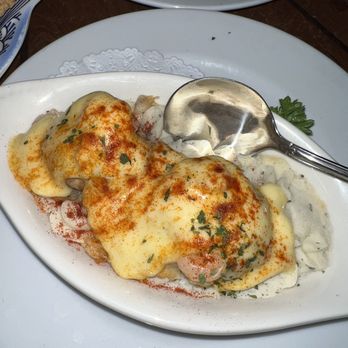 Chart House Waikiki - Steakhouses Near Me - Honolulu, Hawaii